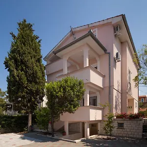  Apartment Juliette Kroatien