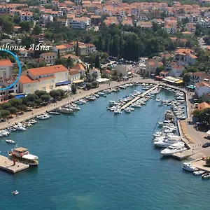 Adria 4*, Malinska Horvátország